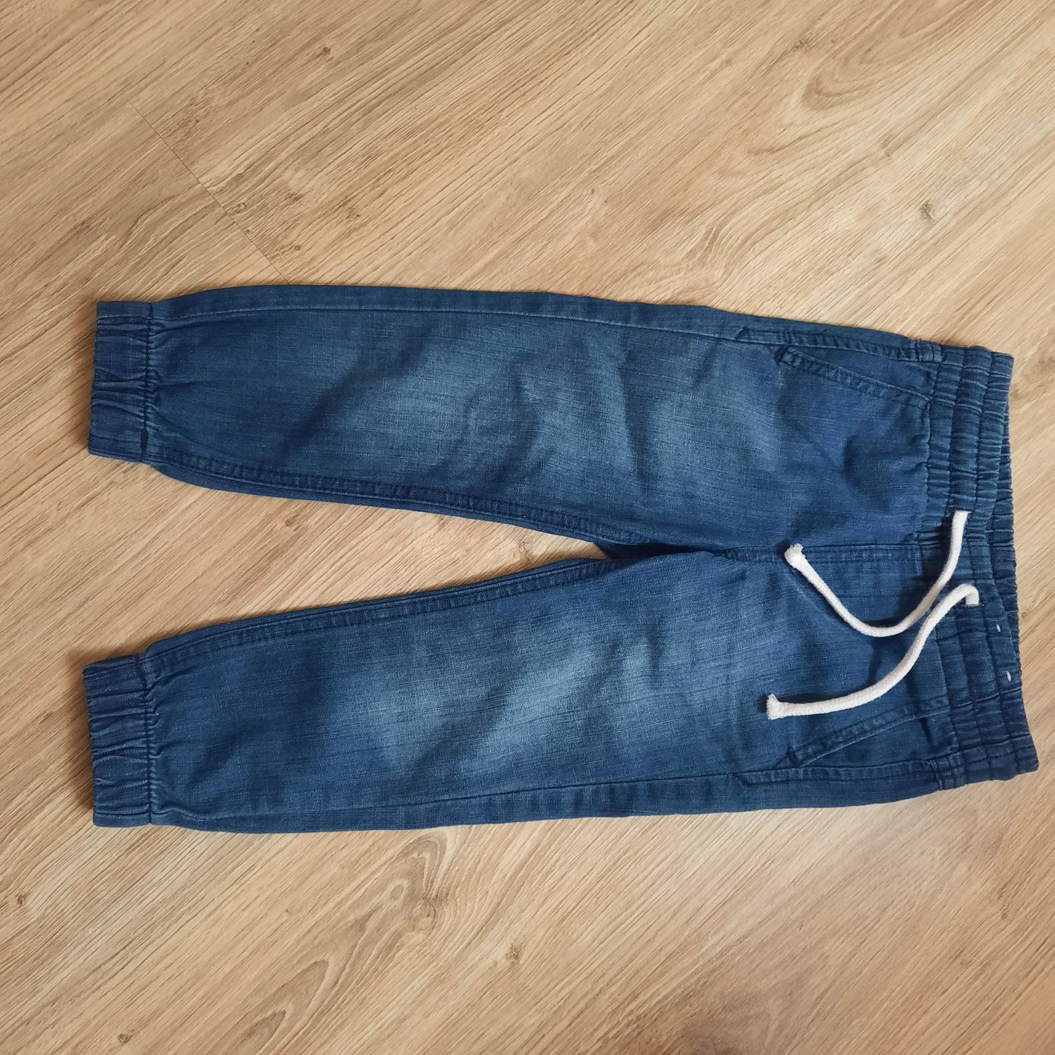Spodnie jeansowe joggery  98 h&m dla chłopca