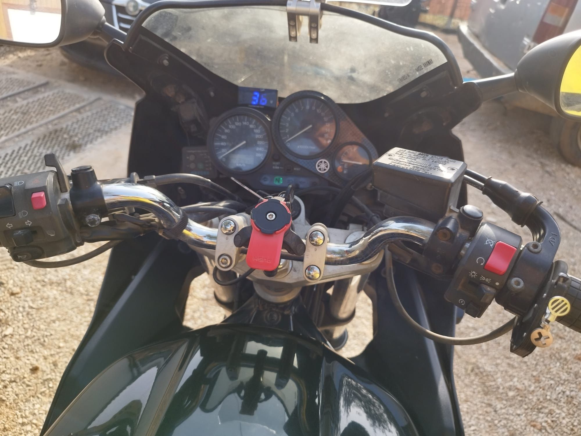 Yamaha Fazer 600
