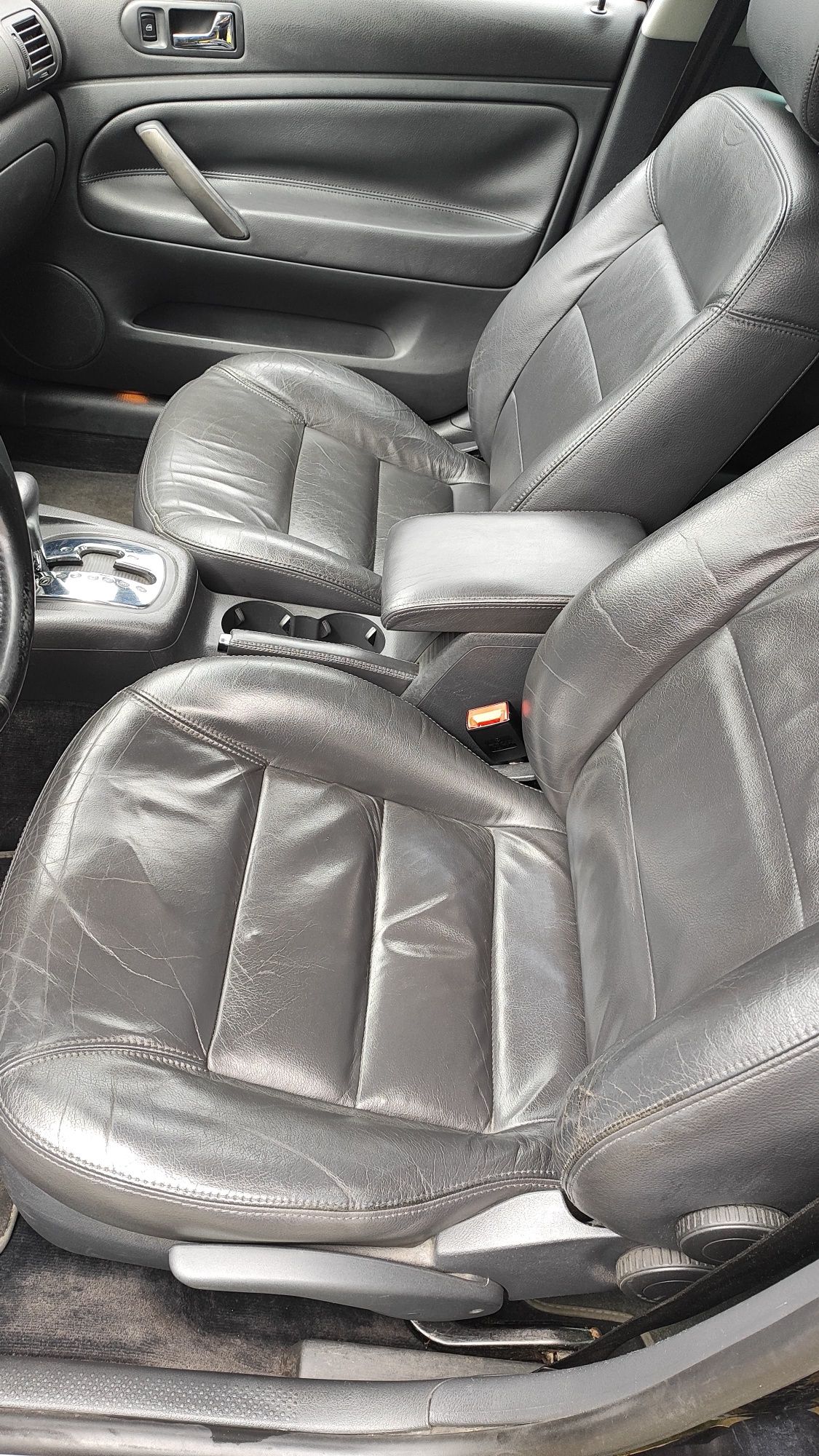 VW PASSAT B5 FL HL 1.9 TDi 2004 Automat