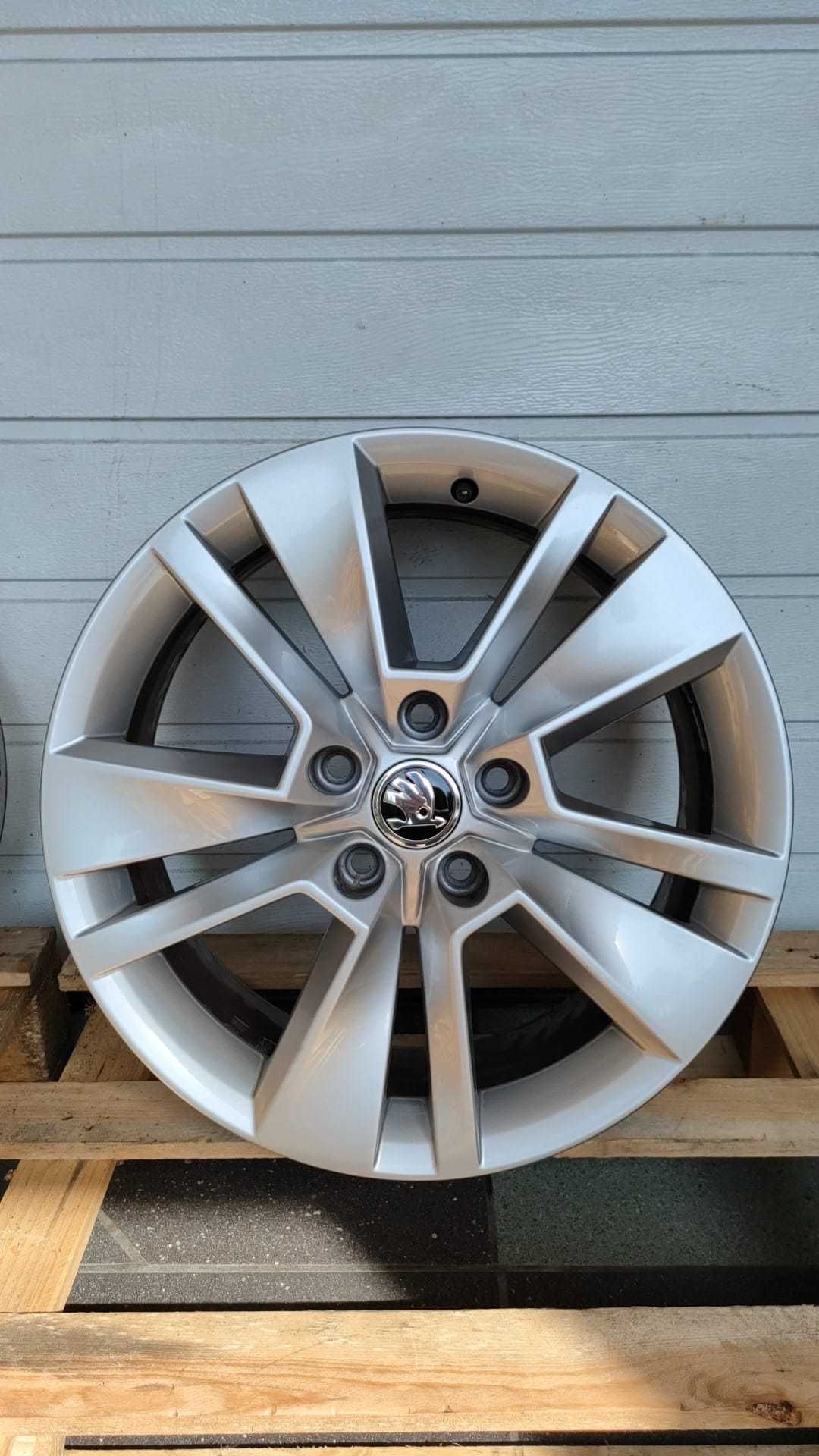 3 sztuki felgi aluminiowe 17'' 5x112 ET45 Skoda Karoq Audi Vw (GD1122)