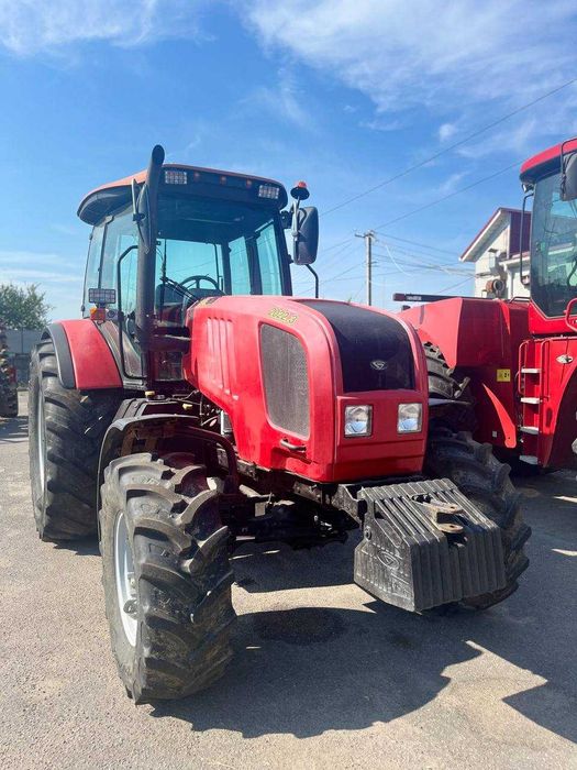 Колісний трактор МТЗ Беларус 2022.3