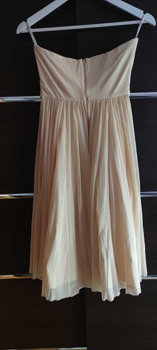 Sukienka marki ASOS