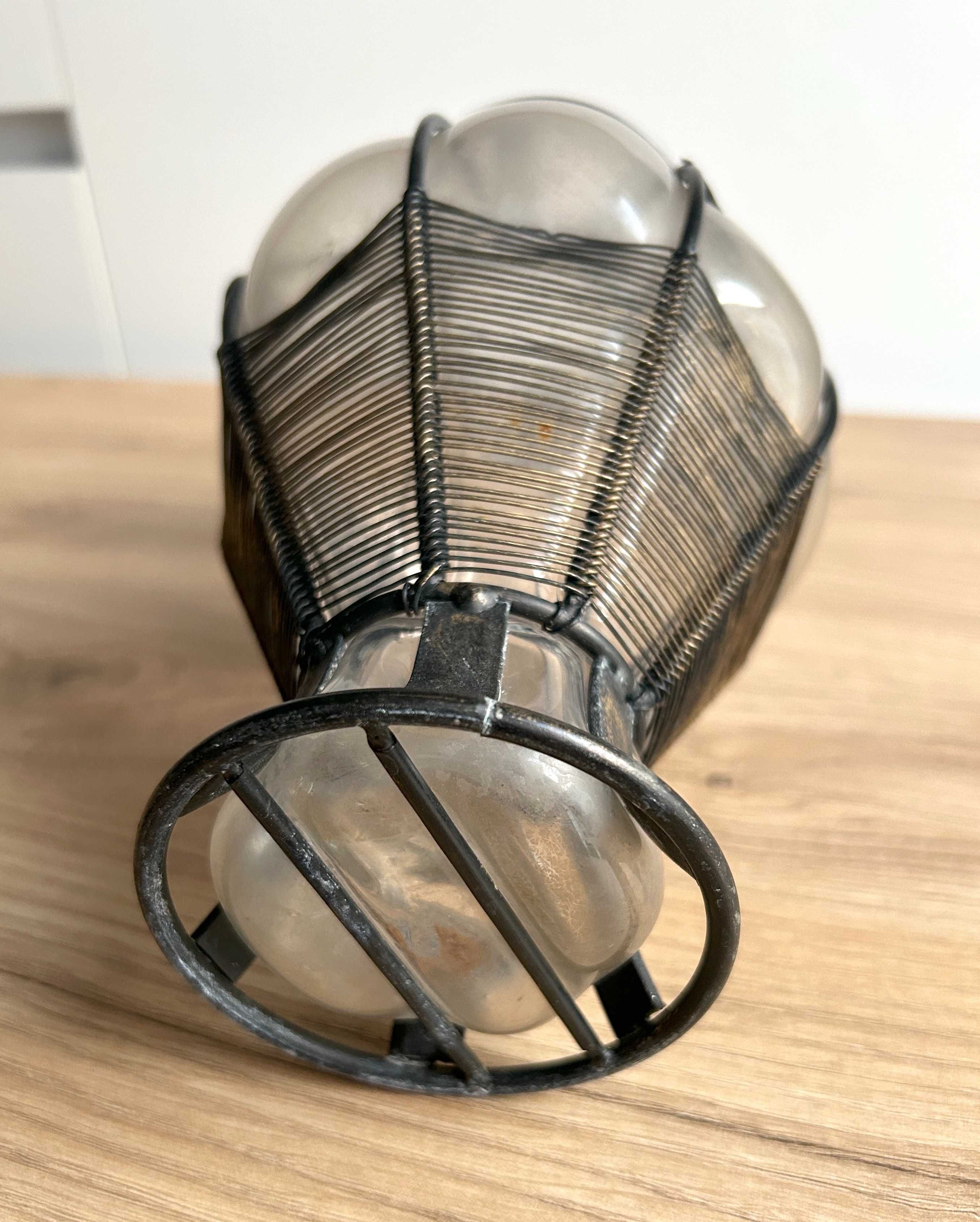 Unikalny Wazon Szklany Dekoracyjny Zdobiony Metalem