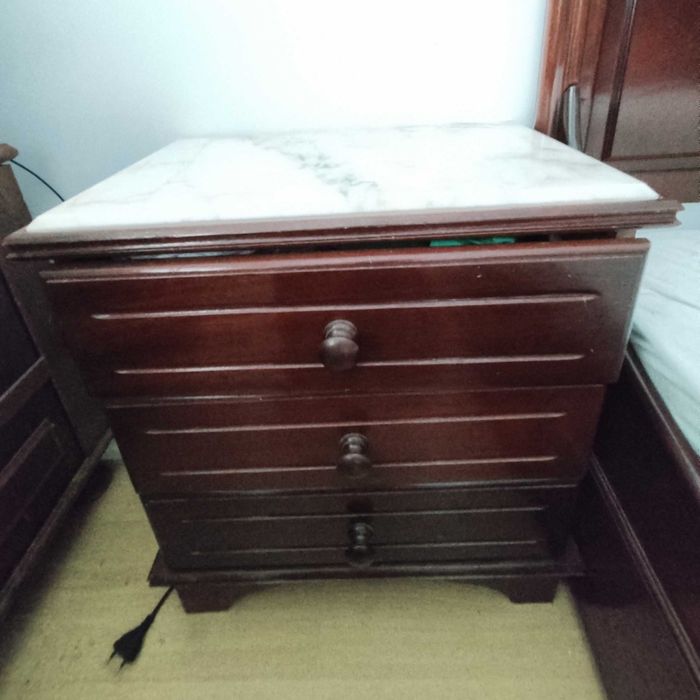 Móveis de quarto usados