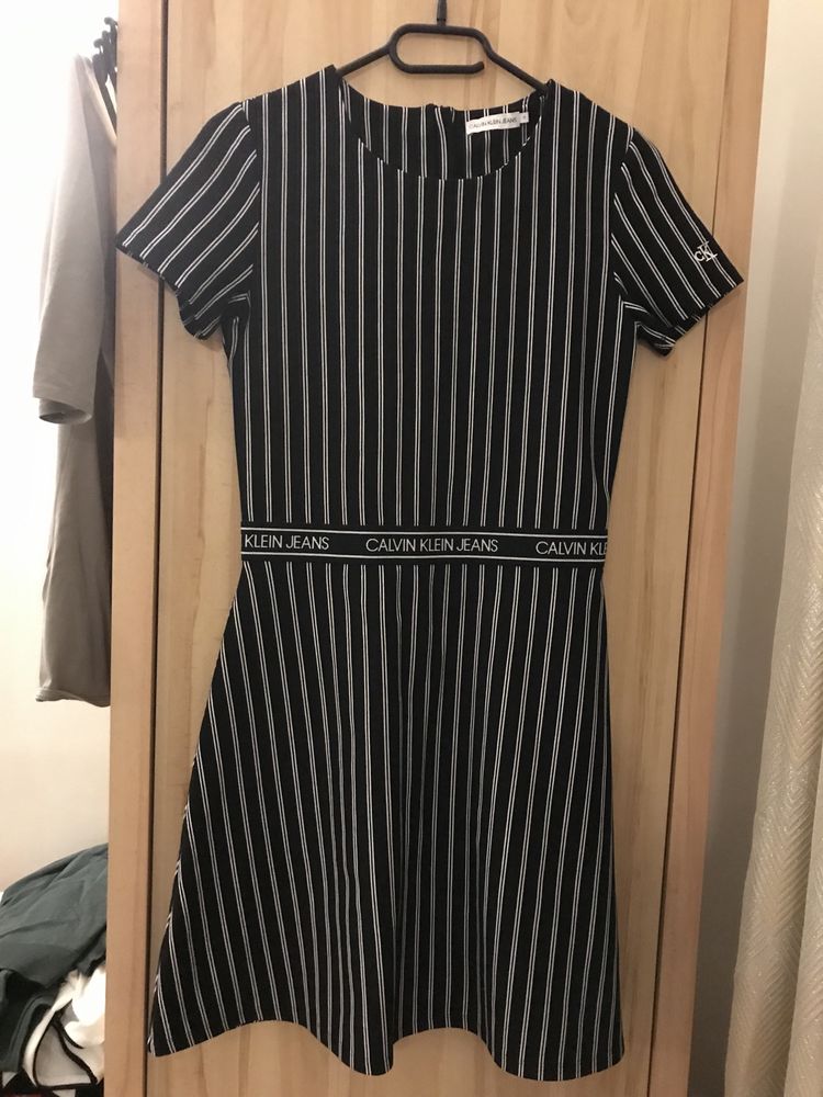 Sukienka Calvin Klein
