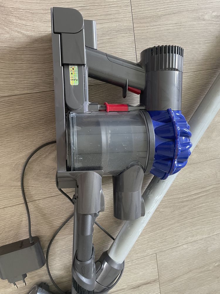 Dyson v6 odkurzacz pionowy