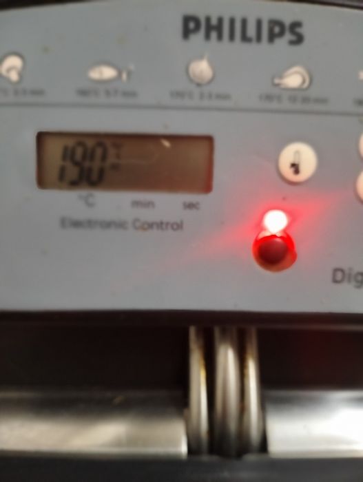 Fritadeira Philips HD 6161 PROMOÇÃO