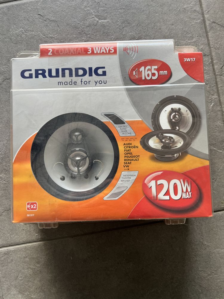 Colunas Grundig para automovel