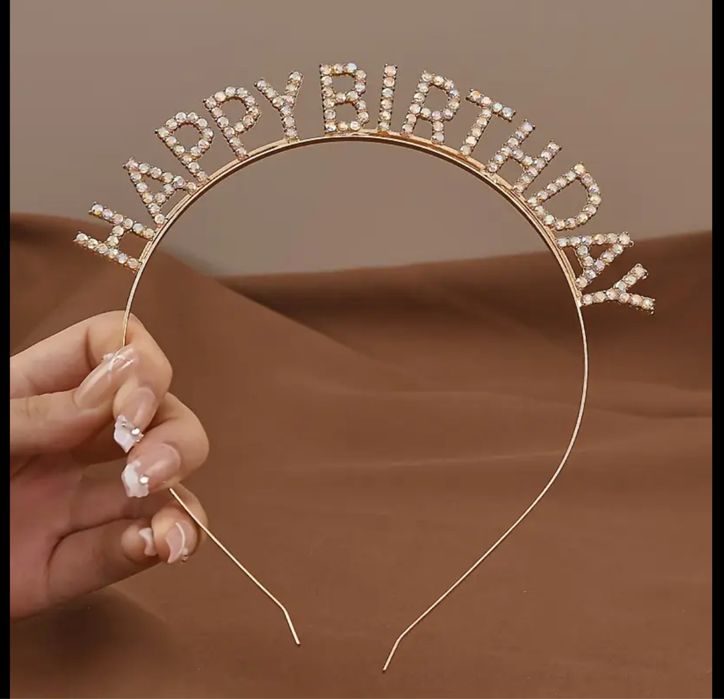 Обруч з написом «Happy Birthday”