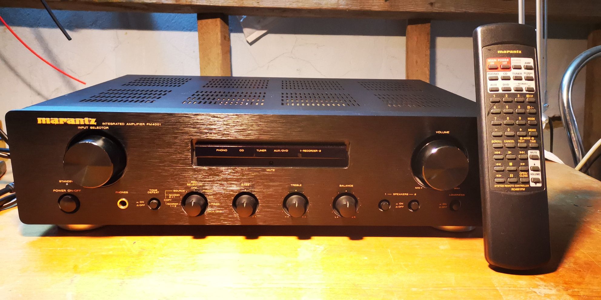 Усилитель Marantz PM4001