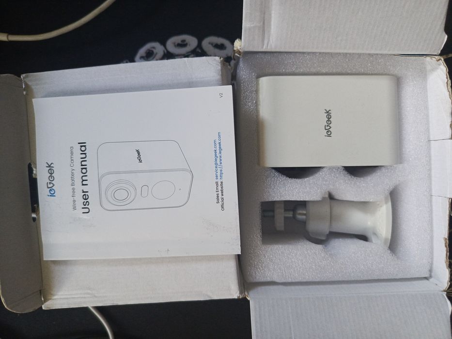 Вулична камера IeGeek zs-gx3s на аккумуляторі