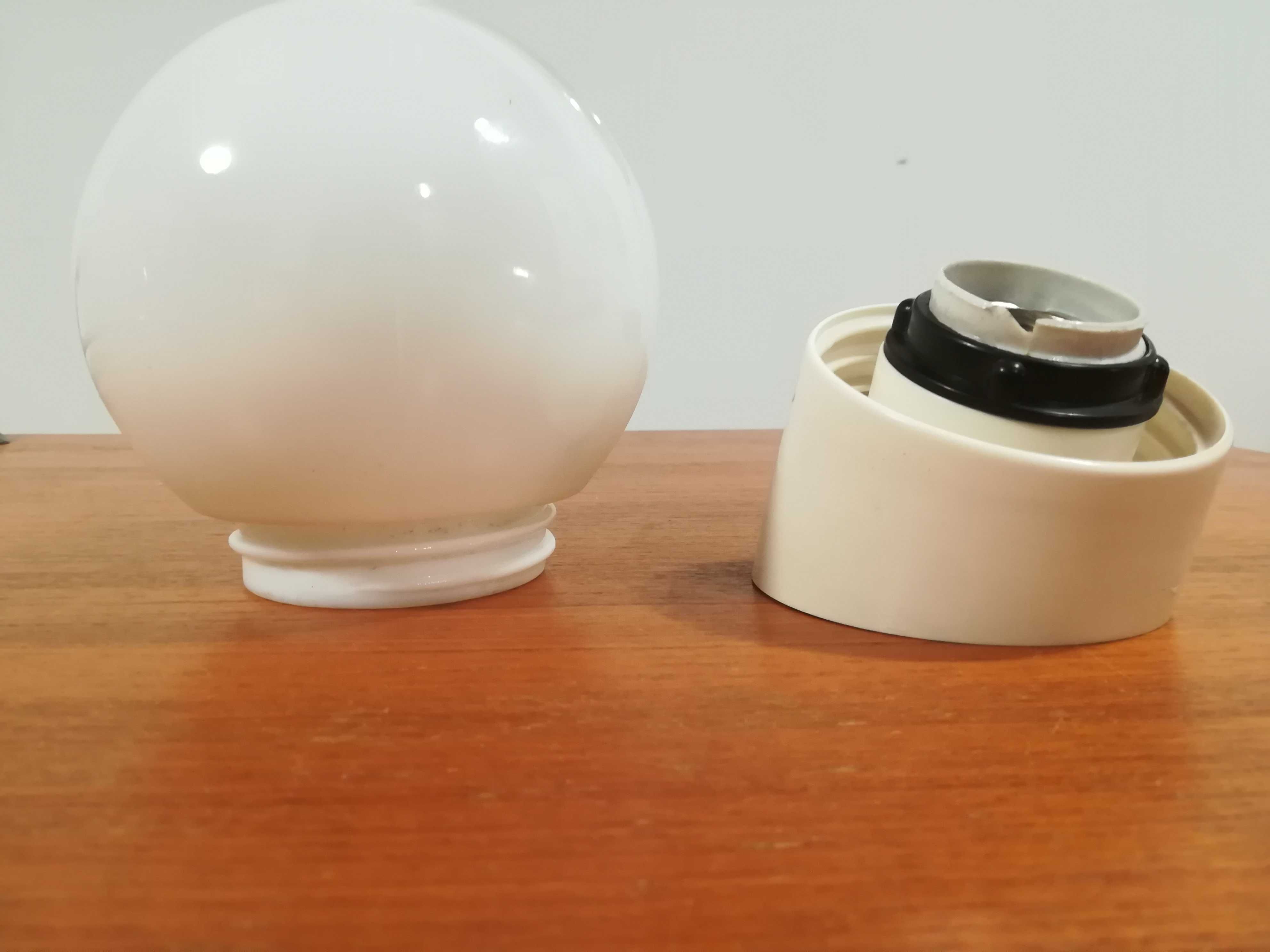 Lampa Kinkiet kula retro DDR