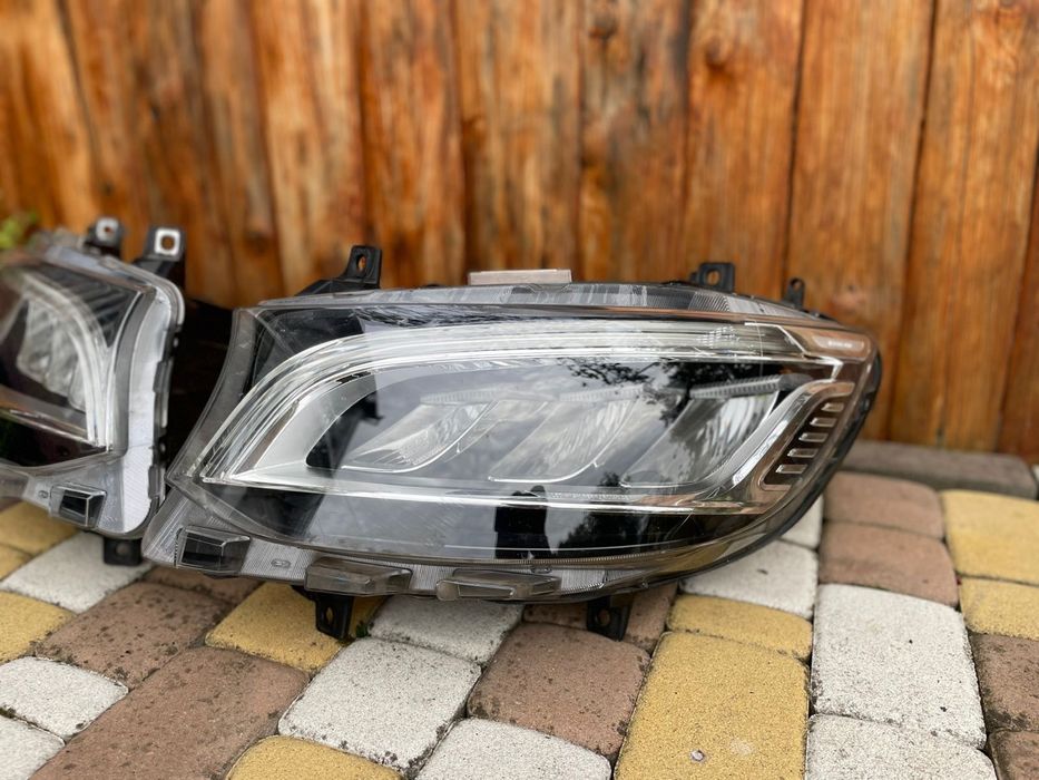 Розборка Mercedes Sprinter w907 w910 фари лед Led стан ідеал