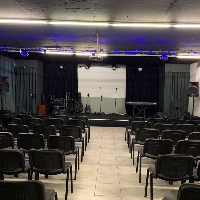 Оренда залу в Києві (м. Шулявська), на 100 місць