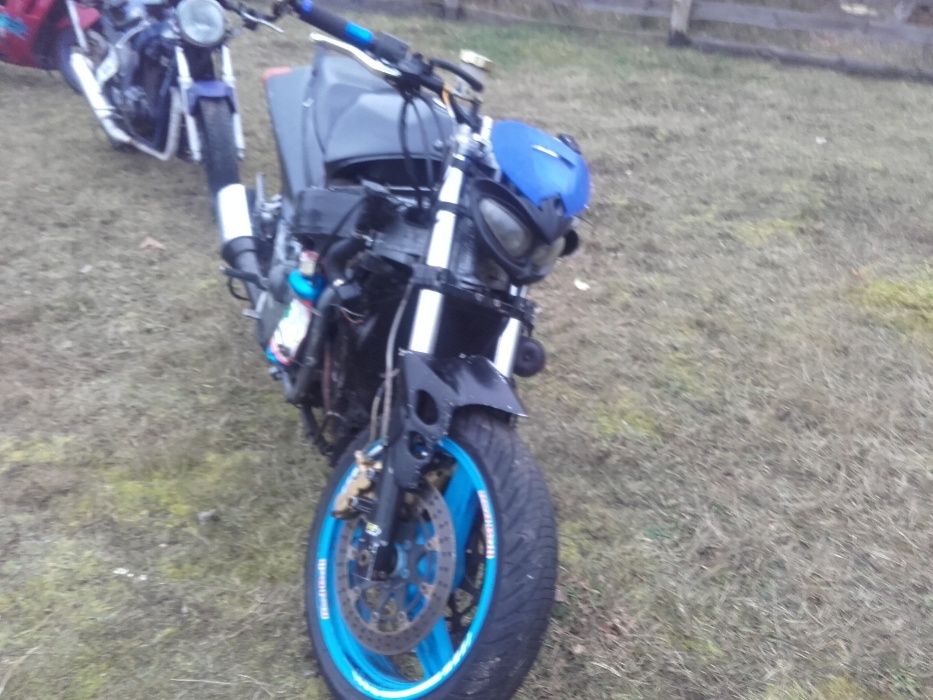 Kawasaki zx10 zx 10 tomcat gpz1000 gpz silnik lagi gaźniki bak części