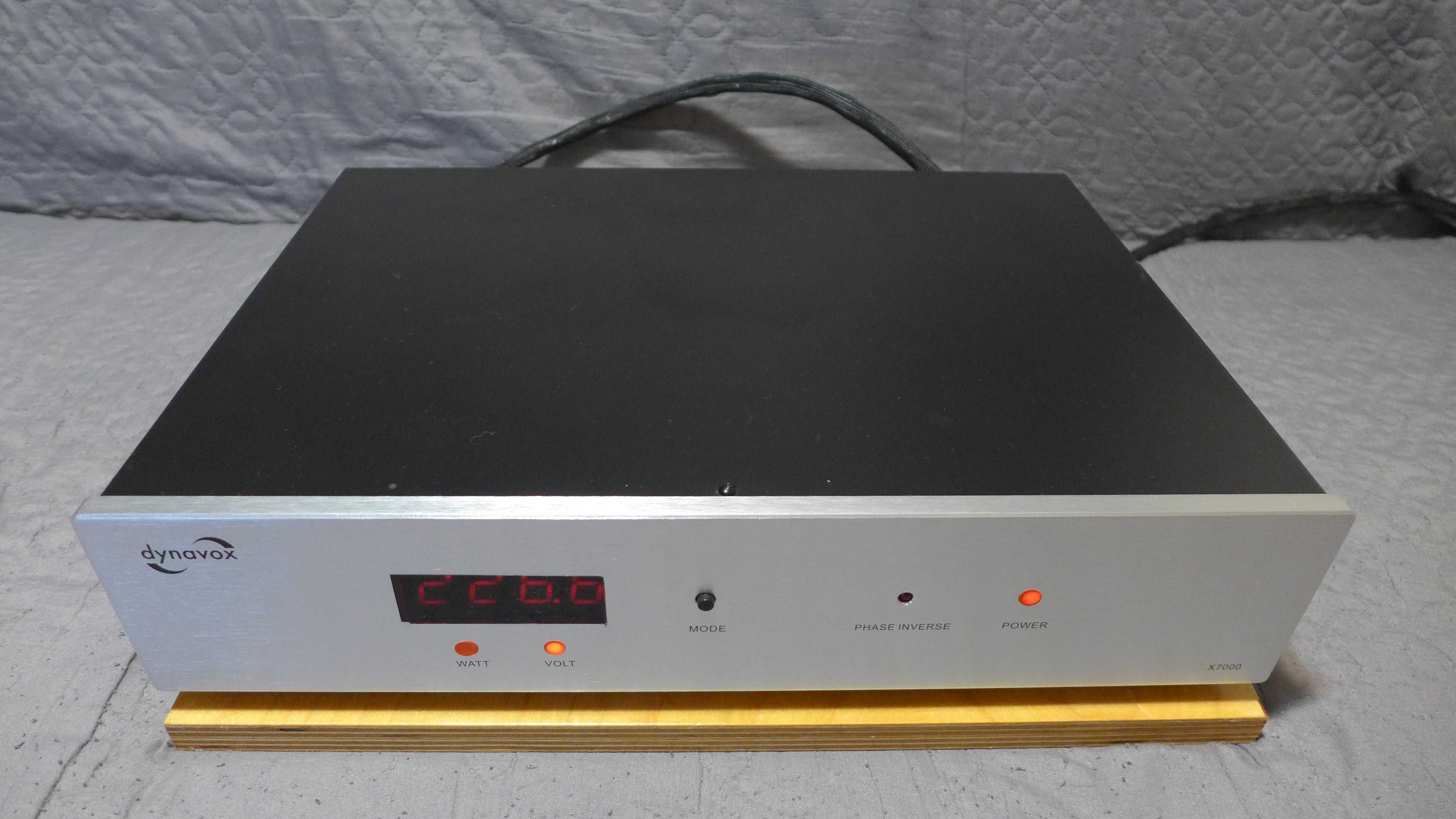 Dynavox X7000 filtr sieciowy