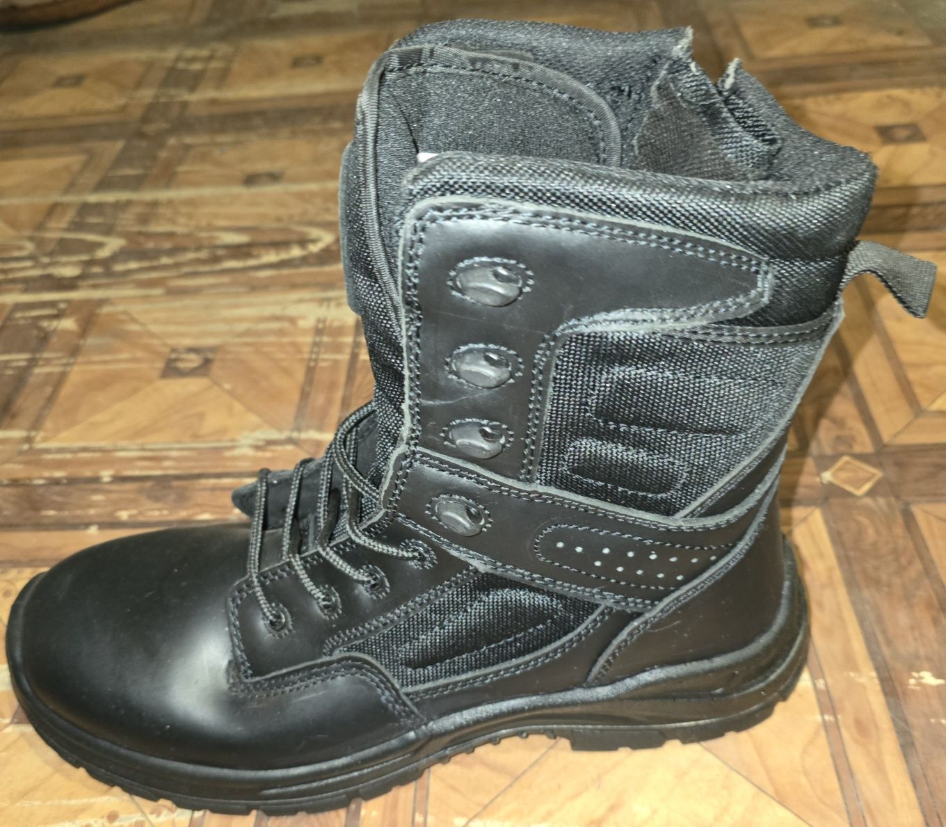 Черевики демісезон BENNON Commodore Light