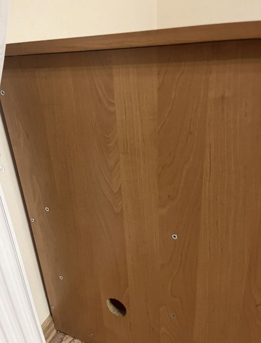 Biurko narożne Olcha 80x80 półki gniazdka