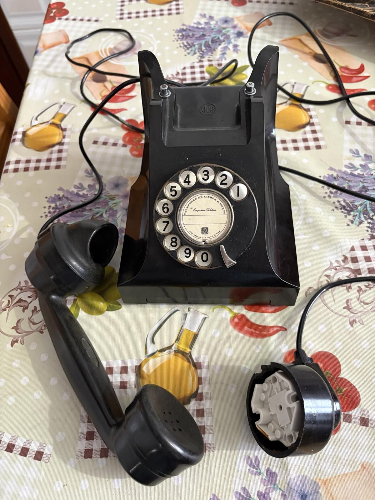 Telefone  antigo