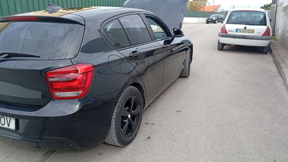 BMW 116 em muito bom estado