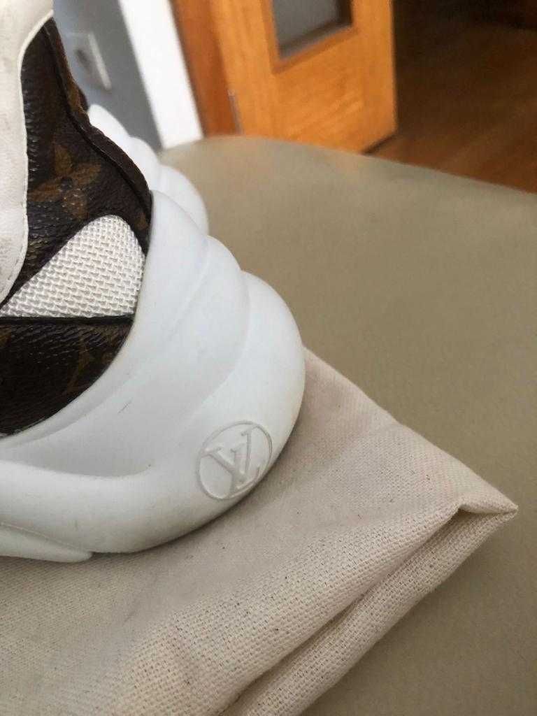 Tênis Louis Vuitton Branco