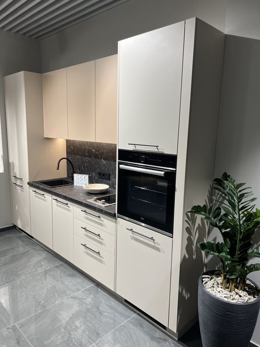 Кухни под заказ.