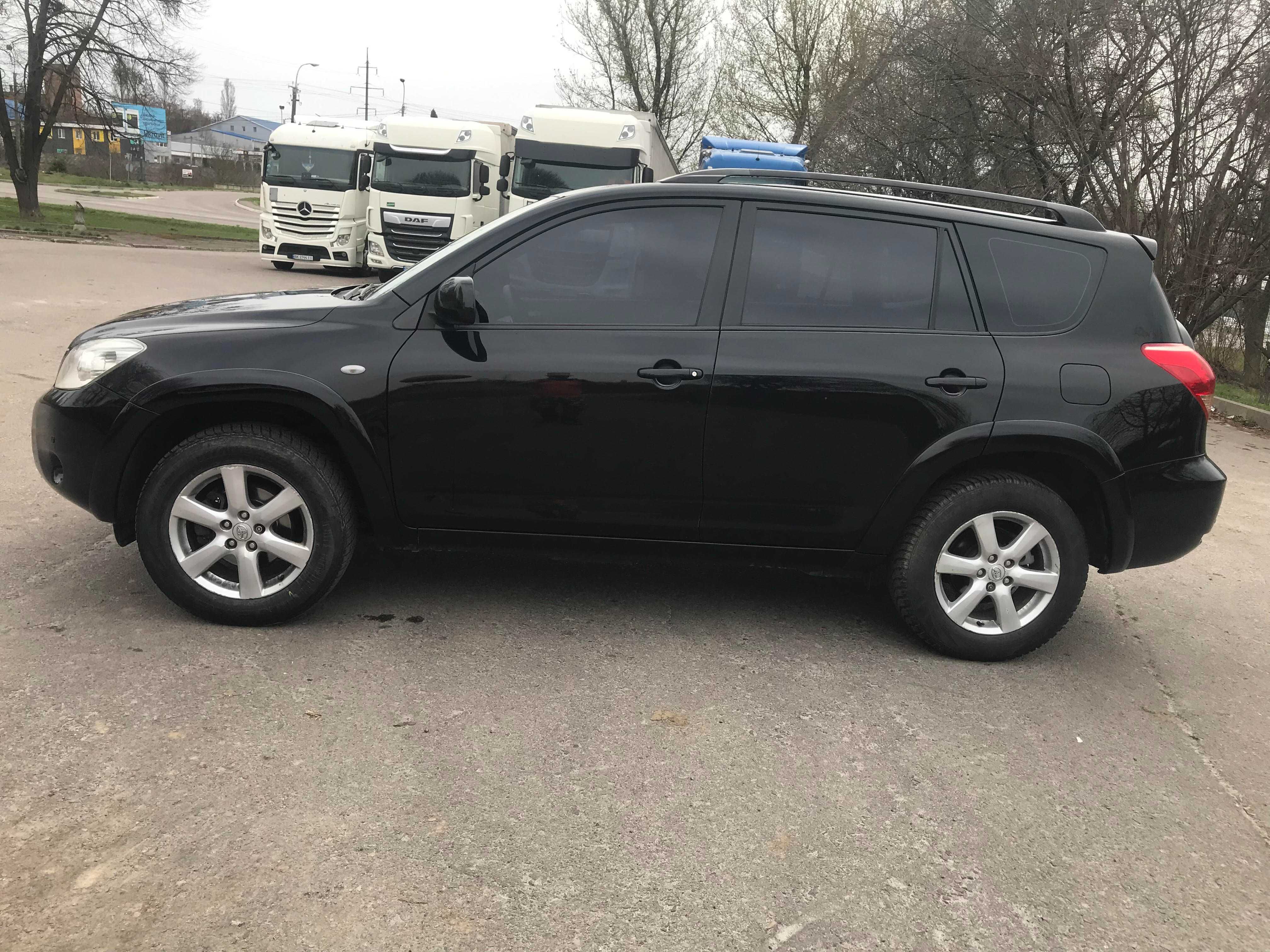 Toyota RAV4 LONG