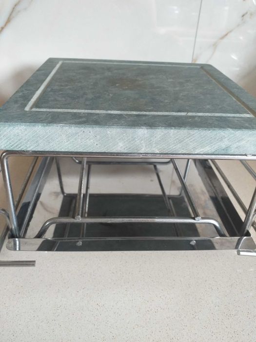 Grill na gorącym kamieniu z marmuru