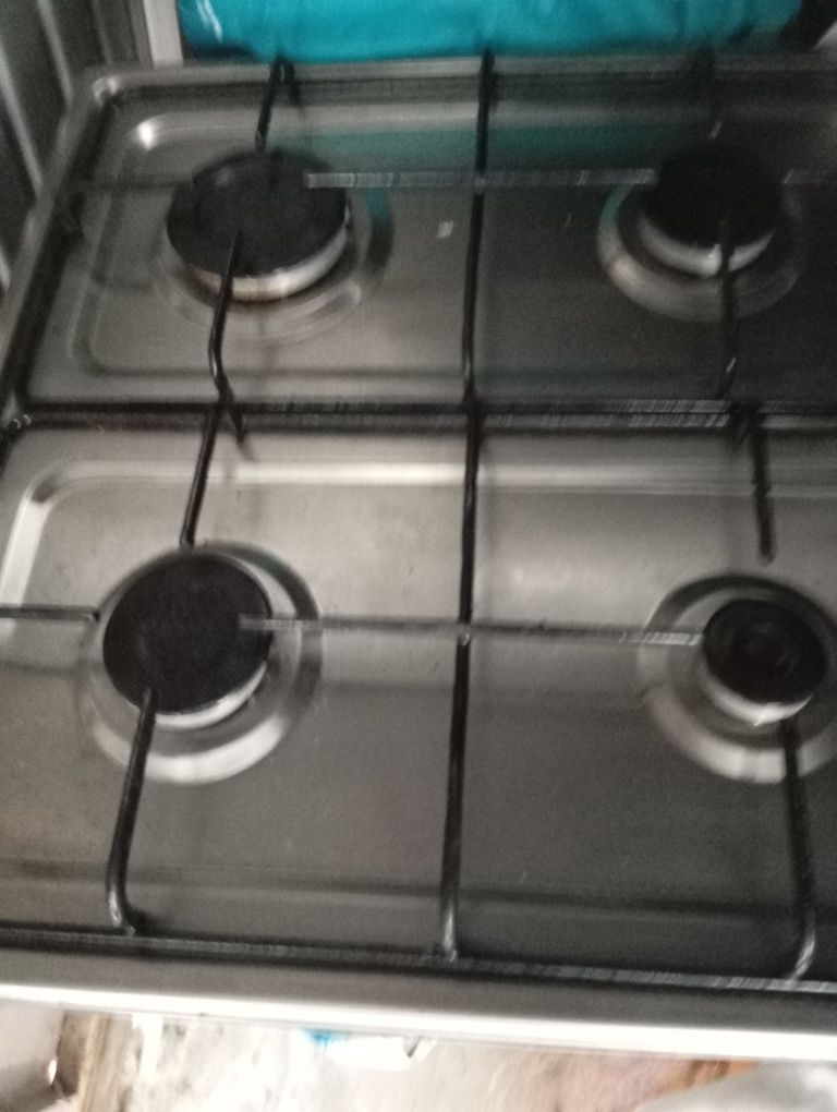 Fogão a gás com 4 bocas