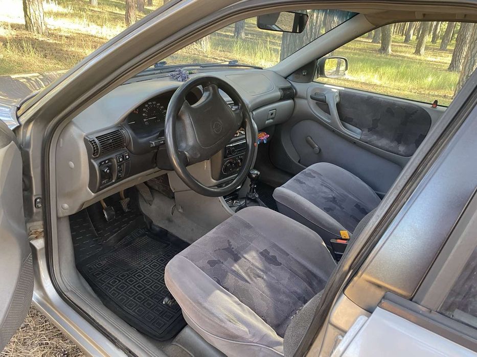 Продам Opel astra f 1994