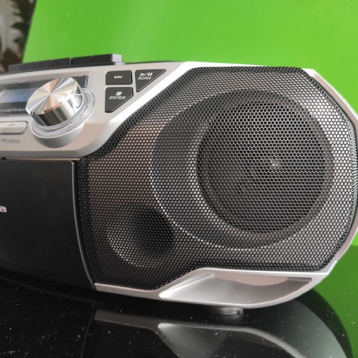 Бумбокс Auna Roadie CD плеер кассетное радио DAB/DAB+ FM Bluetooth