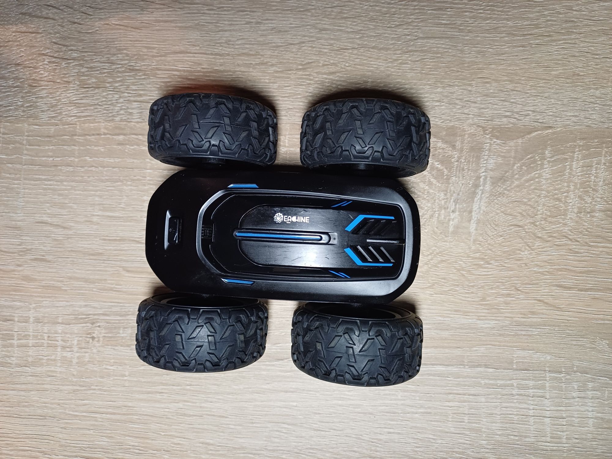 Autko RC Eachine EC10 stunt car samochodzik zdalnie sterowany