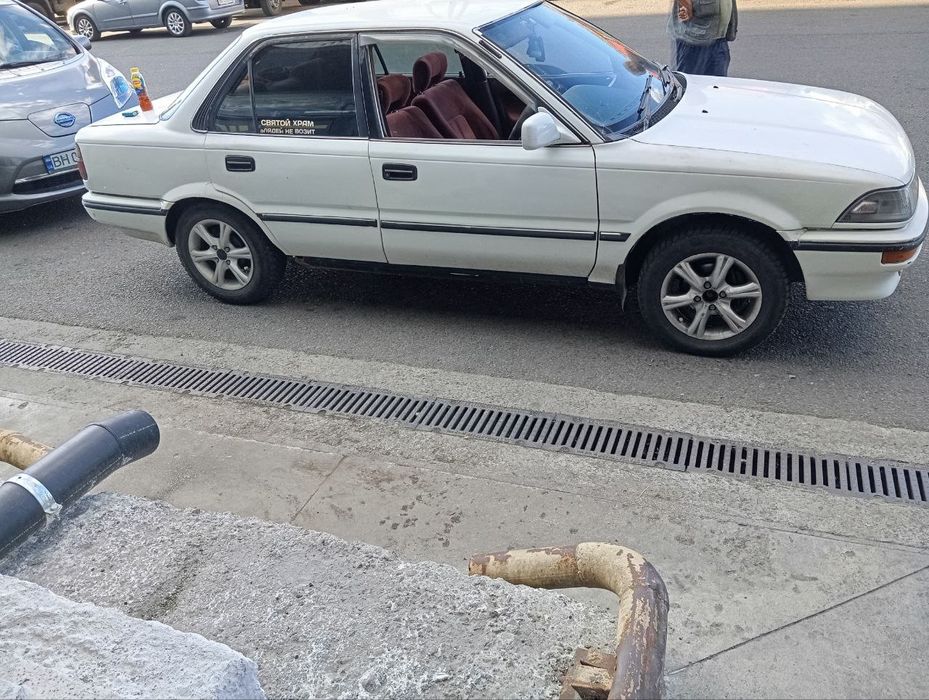 Продам японское авто  сел завел поехал