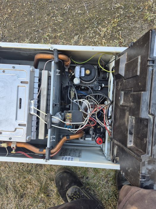 Ariston 24FF Turbo 24kw.