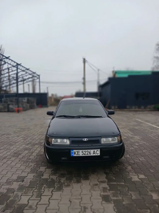 В продажі ваз 2112,гарний стан