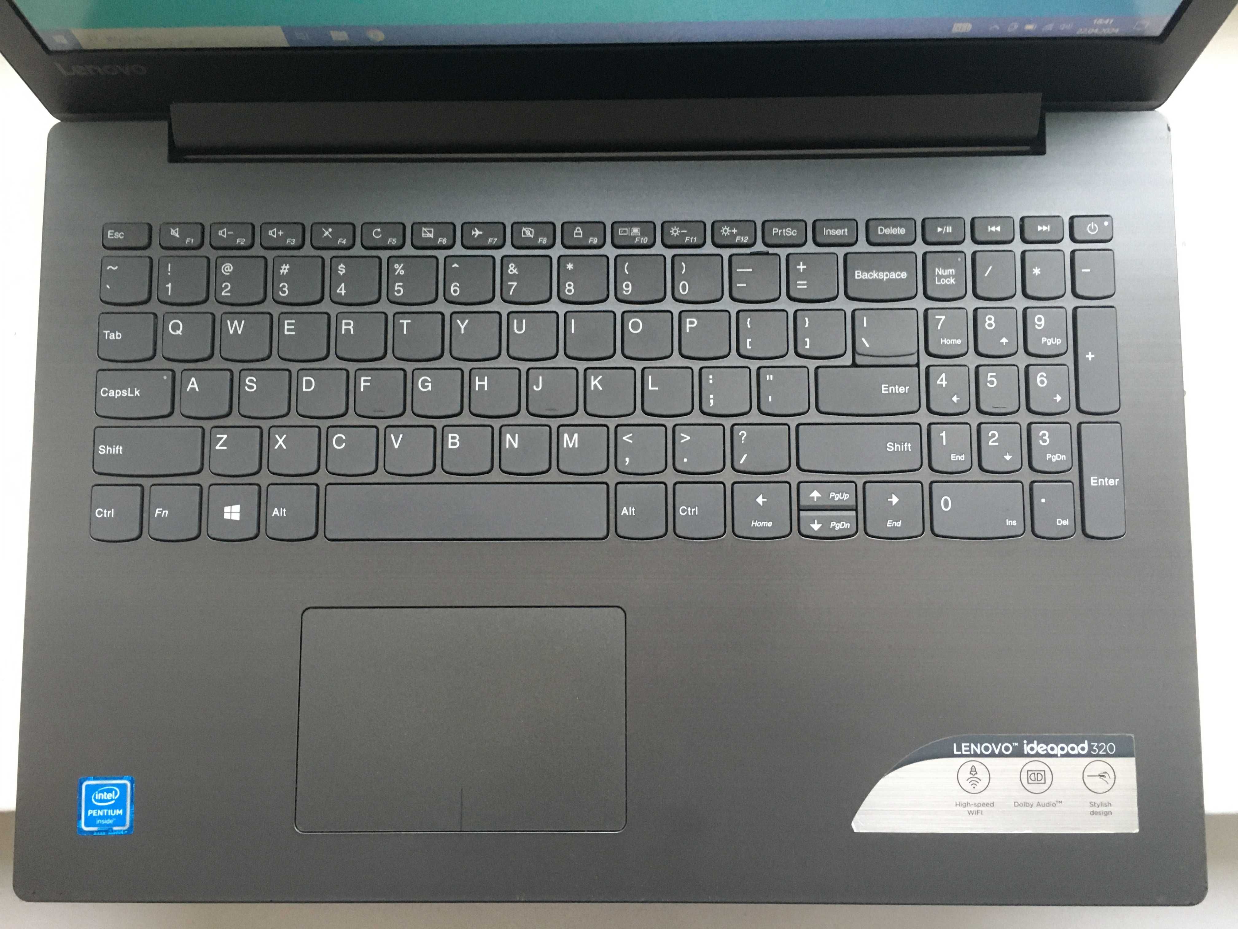 Laptop Lenovo 320-15 Intel Bateria Szybki dysk SSD-480GB Zadbany