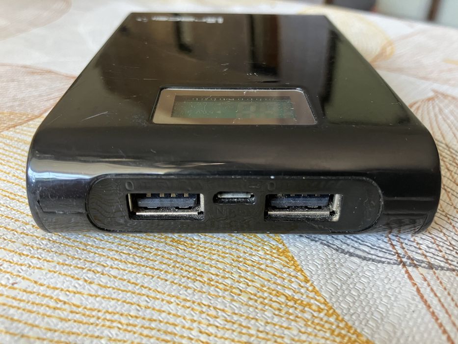 Power bank Tracer, 2 USB, latarka