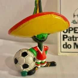 Futebol - campeonatos, figuras e artigos vintage