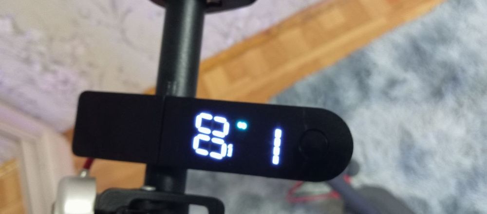 Електросамокат SmartGo