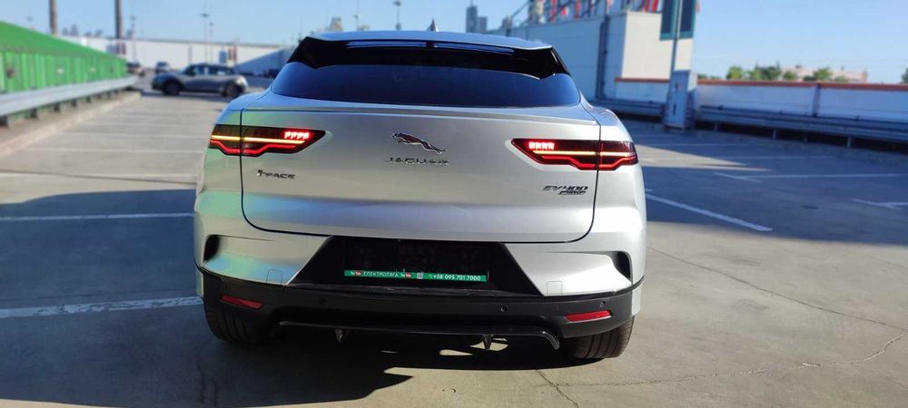 JAGUAR I-Pace  HSE 400EV  12/2018 года ТОП   панорама+ HUD+360кам