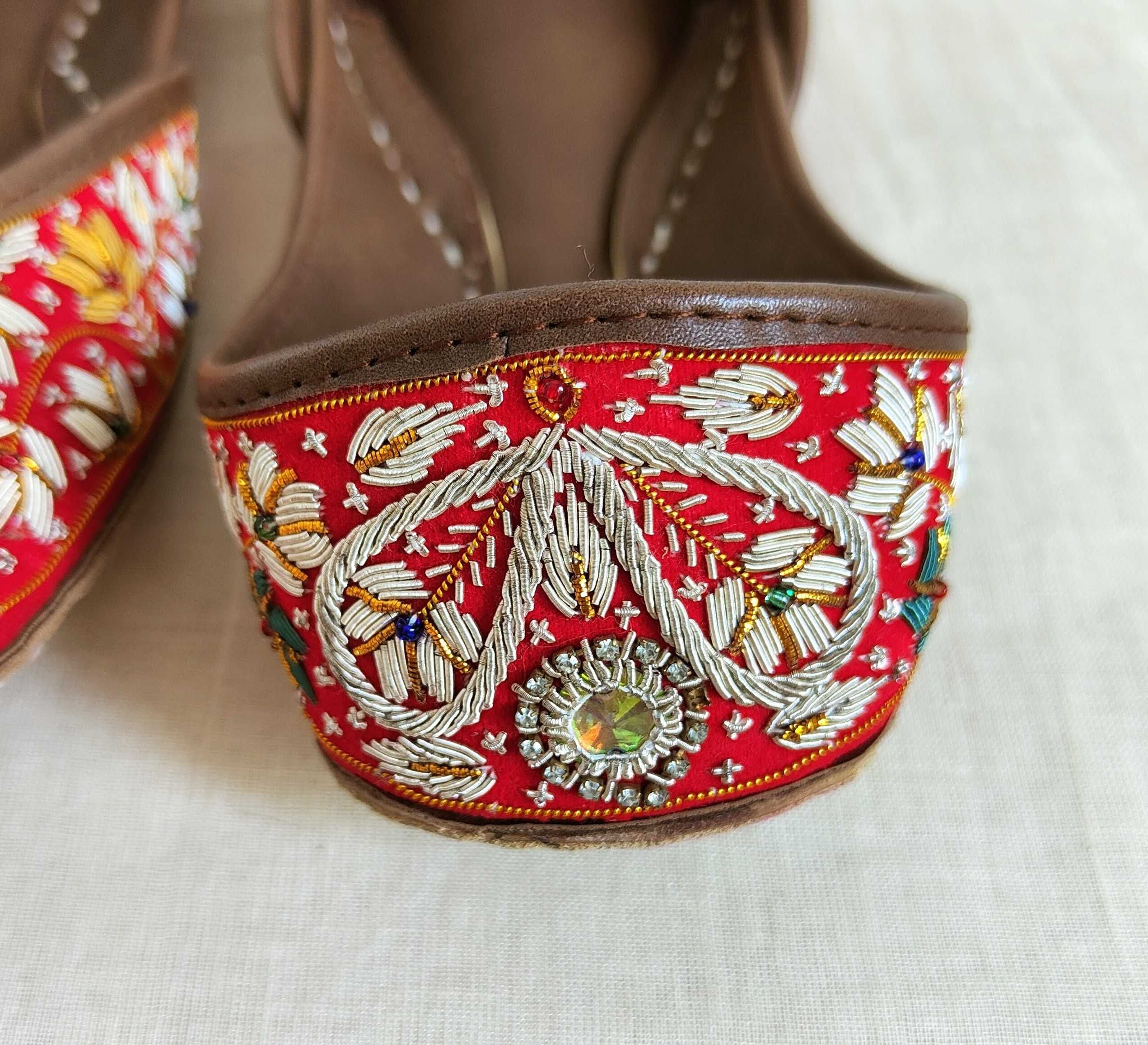 Indyjskie buty baleriny  khussa 37 38 zdobione orient boho księżniczka