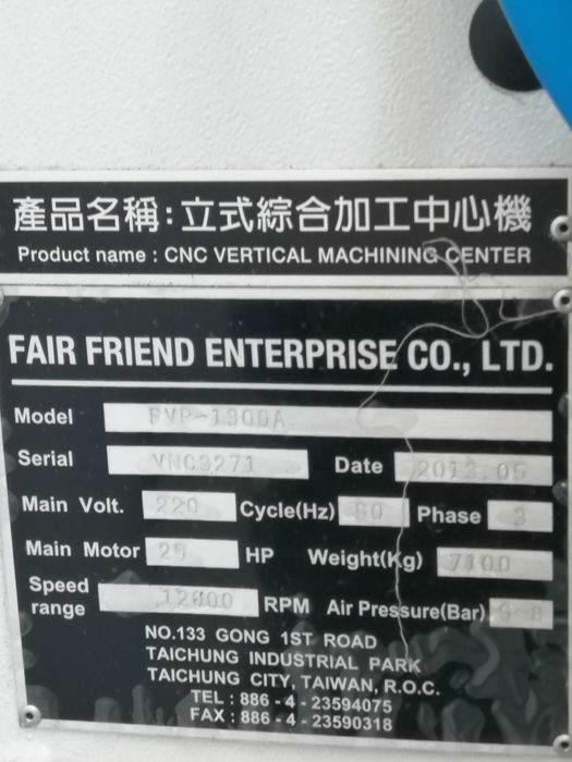 Centro de Maquinação CNC FEELER FVP 1300A + CARRO DE LIMALHAS +CHILLER