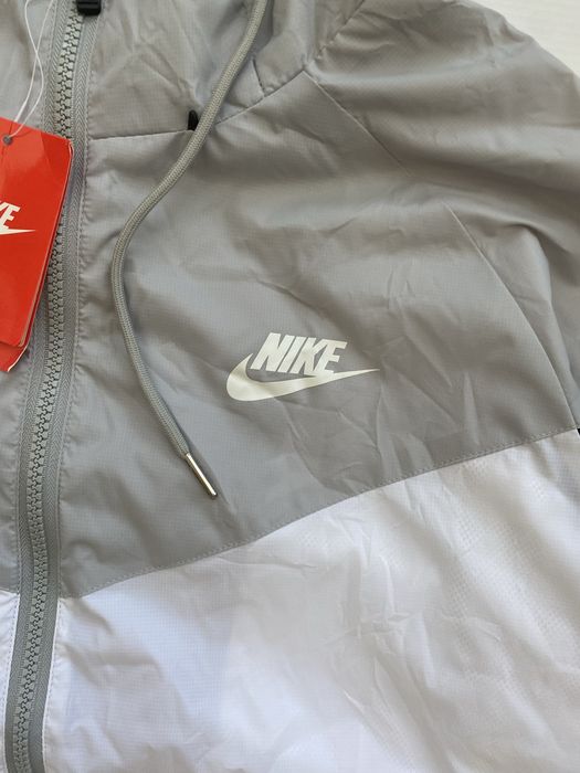 Nike вітровка