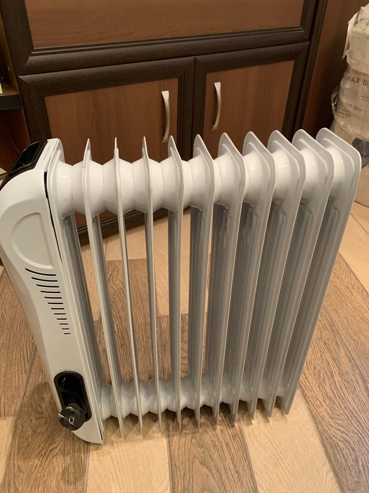 Масляный радиатор Electrolux 2.2кВ