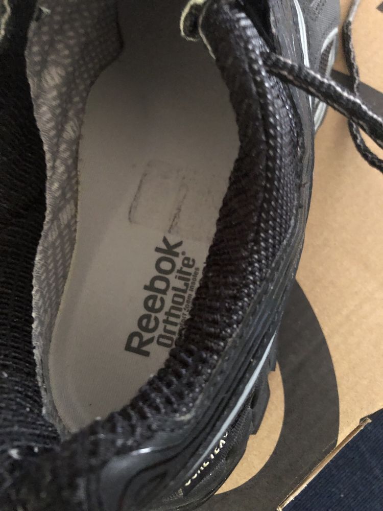 Adidasy reebok damskie rozmiar 37,5 czarne gore tex