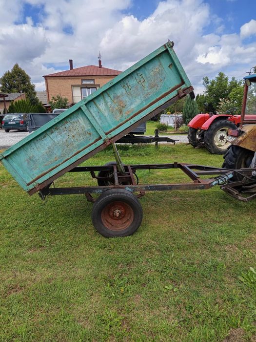 Przyczepa, przyczepy wywrotka