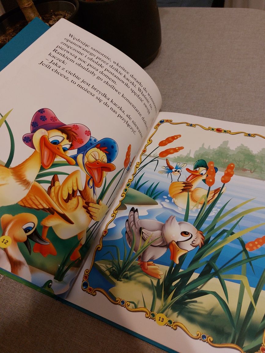 Piękna nowa książeczka dla dziecka "Brzydkie kaczątko" klasyka