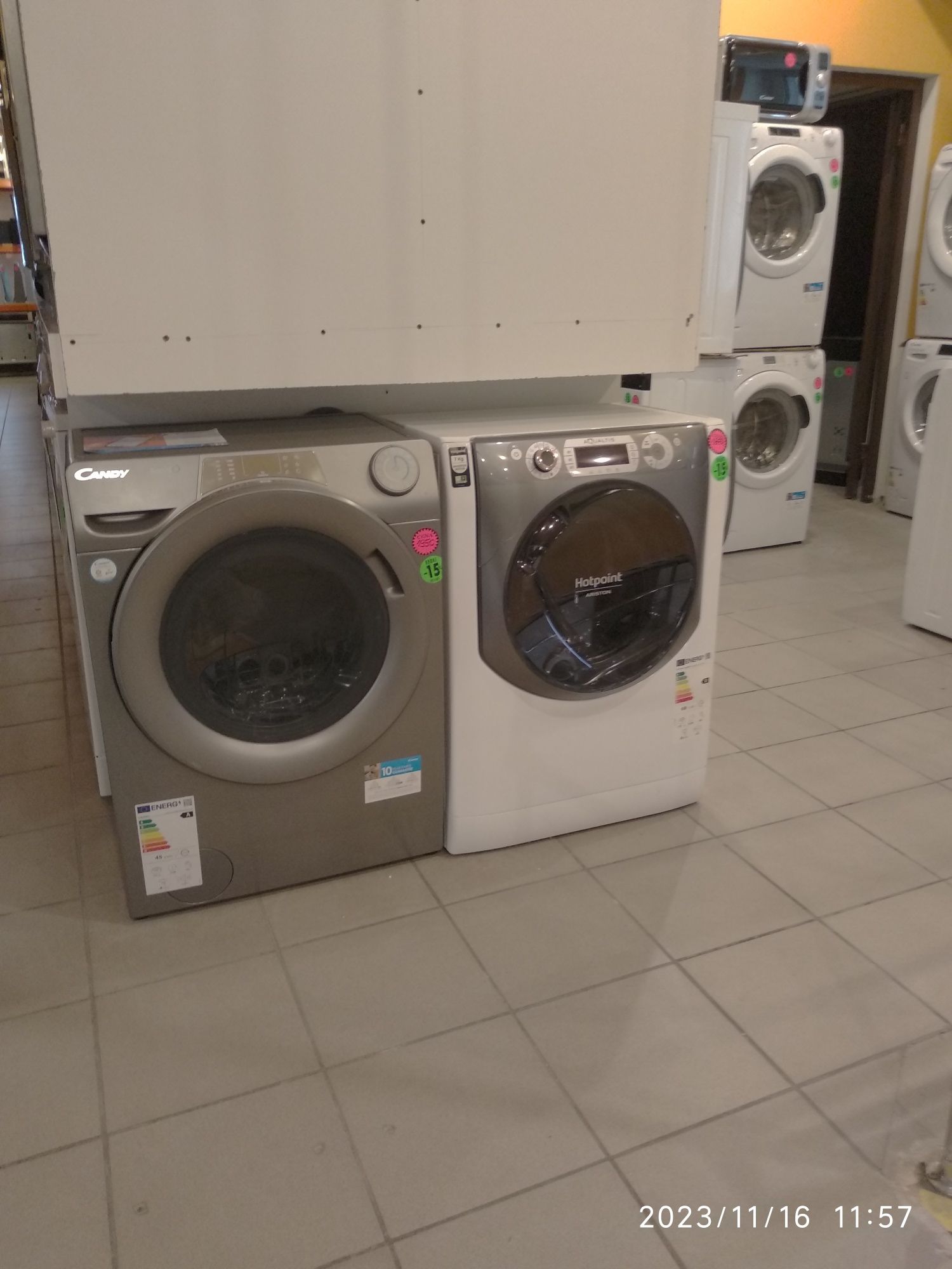 OUTLET Janki ul Wspólna 6 Pralka HOTPOINT ARISTON AQS73D28S EU/B N