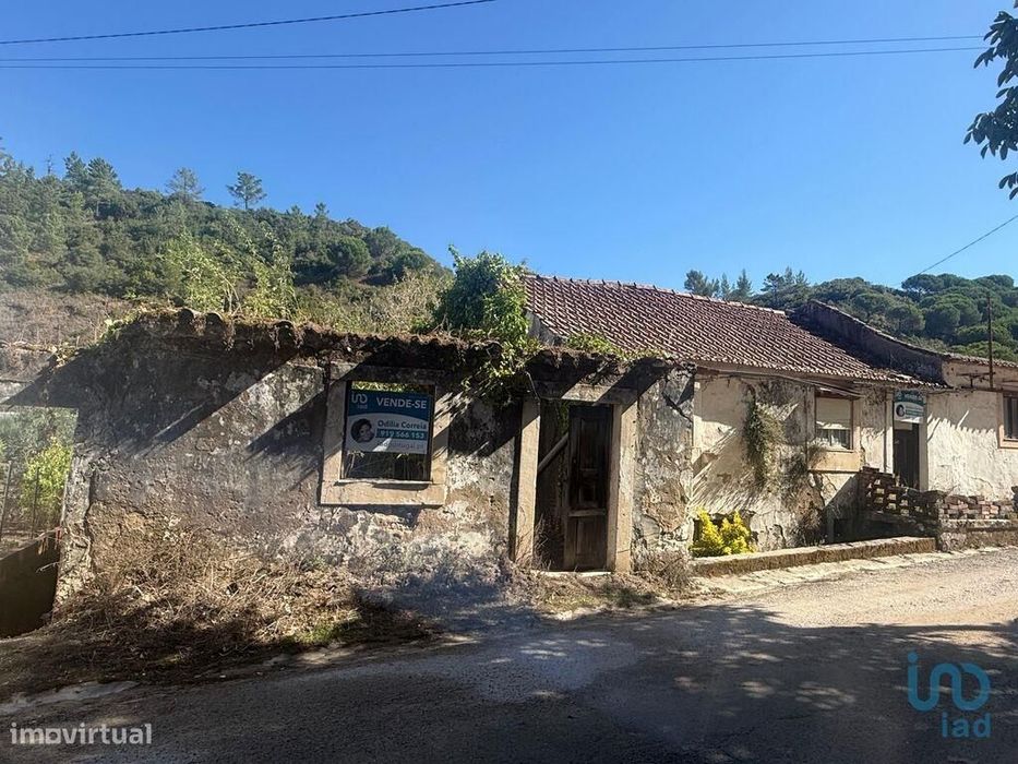 Casa / Villa T3 em Porto de Mós - São João Baptista e São Pedro de 387