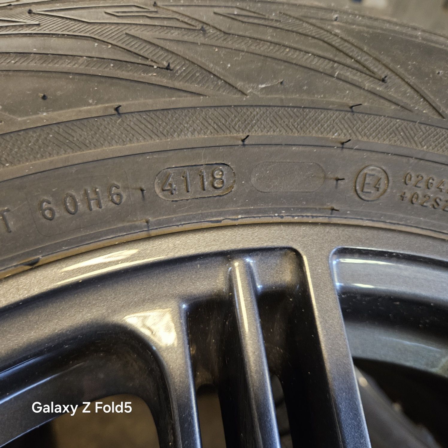 Koła zimowe 235/55/18 Toyota Rav4 Sienna 5x114,3 TPMS bieżnik 7,5mm-7m